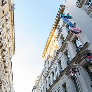 Grand Amour Hotell