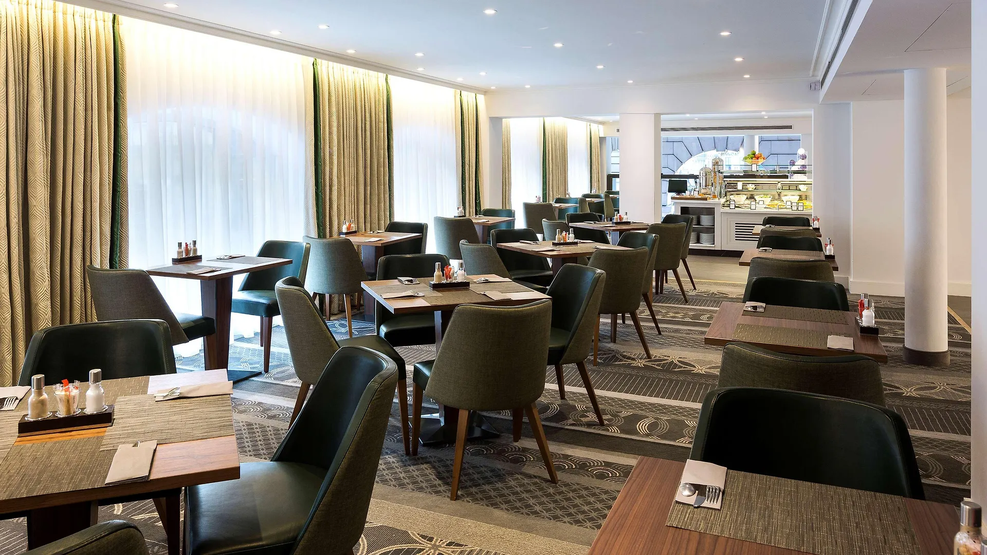 Hilton Paris Opera Hotel 4*,  France
