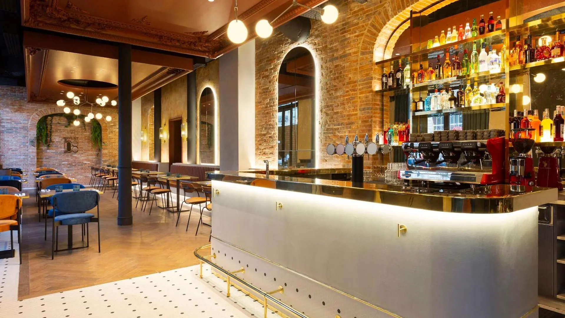 Hilton Paris Opera Hotel 4*,